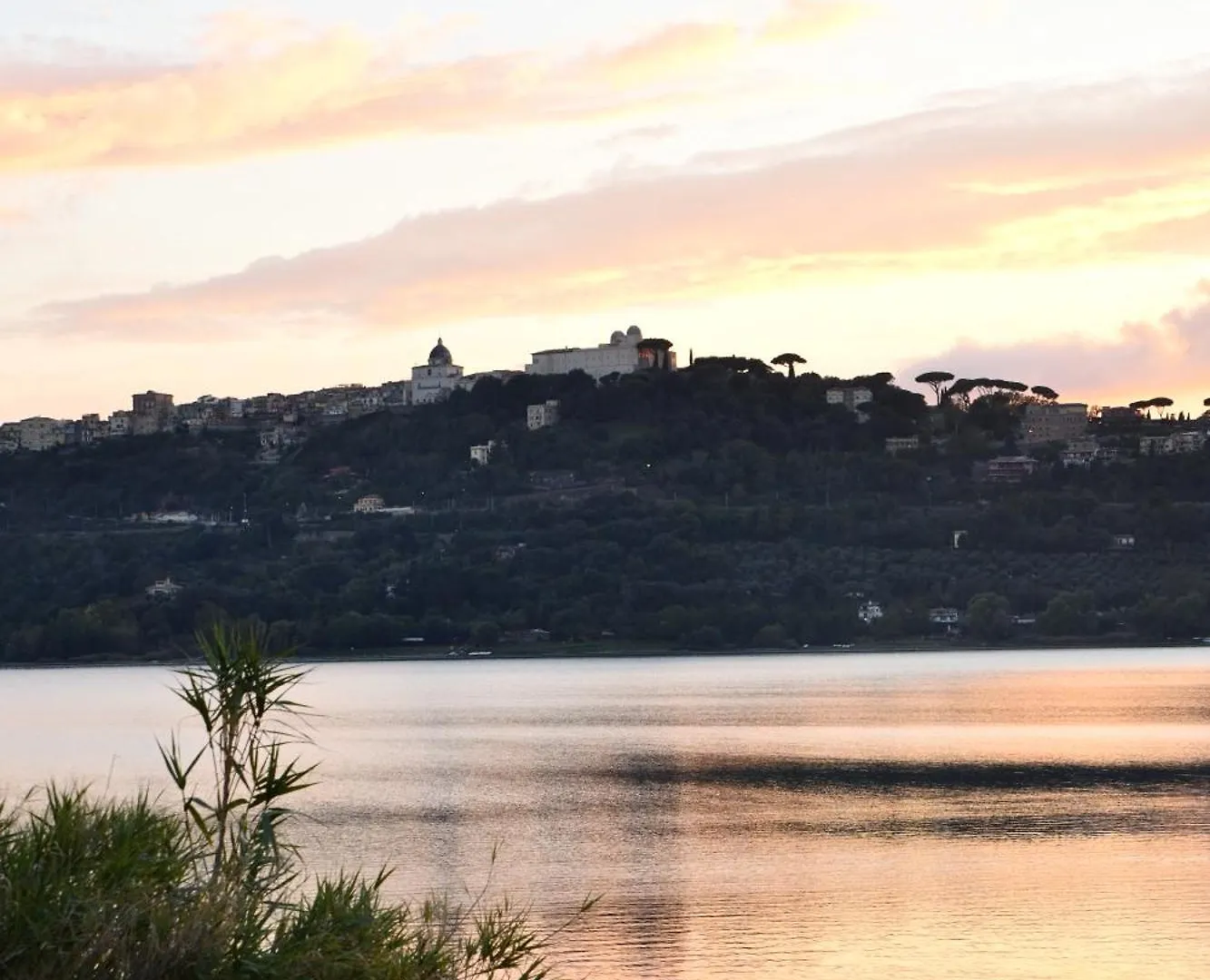 Apartment Residenza Dei Papi - Luxury City House Castel Gandolfo