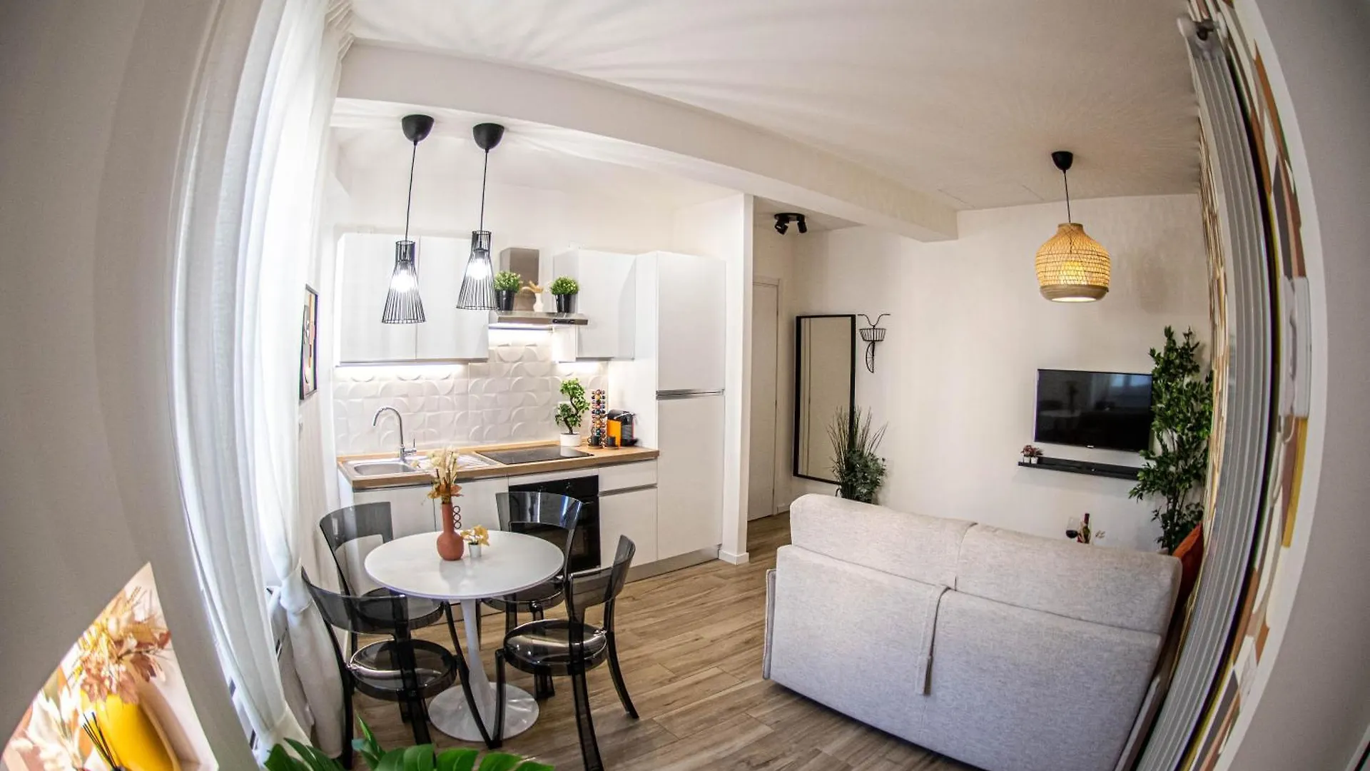 Residenza Dei Papi - Luxury City House Castel Gandolfo 0*,  Italy